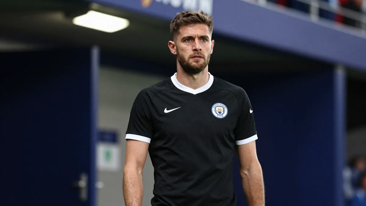 Hull City's Tim Iroegbunam Transfer Fails Due to Injury