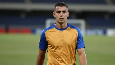 Hull City close in on double transfer deal
