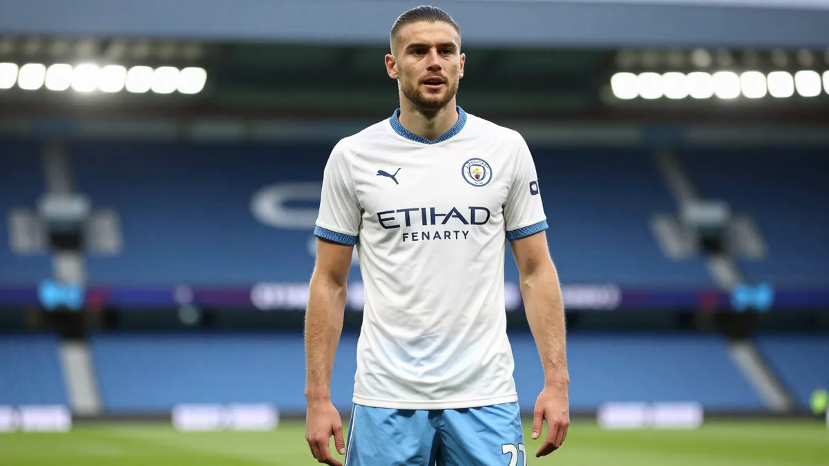 Hull City Signs Joe Gelhardt on Permanent Transfer